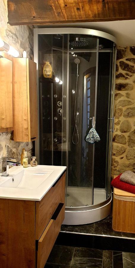 L'Huile Et L'Eau Διαμέρισμα Antraigues Εξωτερικό φωτογραφία